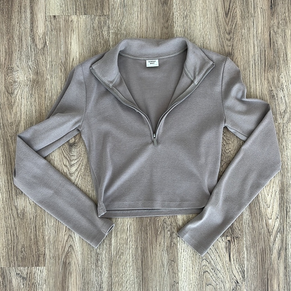 Aritzia Sunday Best Monarch ½ Zip Longsleeve